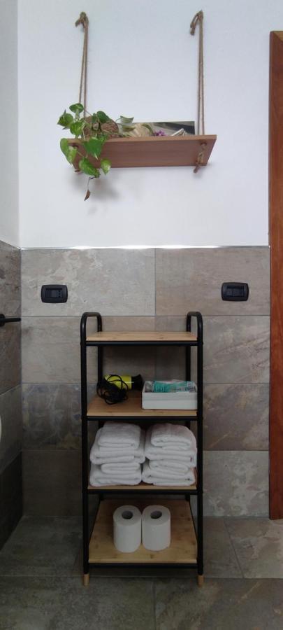 Al Vecchio Carrubo - Lovely 2-Rooms House & Patio Marsala Ngoại thất bức ảnh