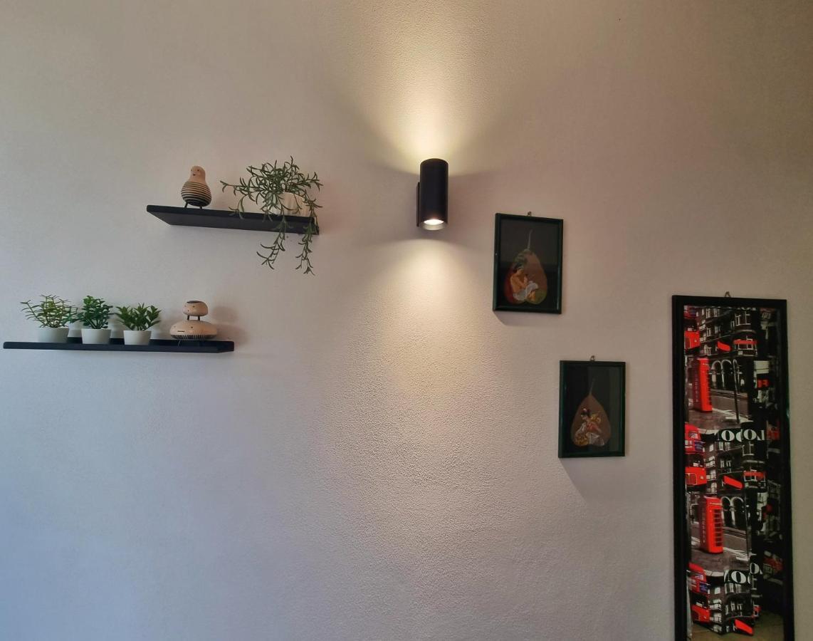 Al Vecchio Carrubo - Lovely 2-Rooms House & Patio Marsala Ngoại thất bức ảnh
